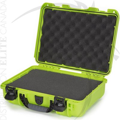 NANUK 910 CASE W / FOAM - LIME